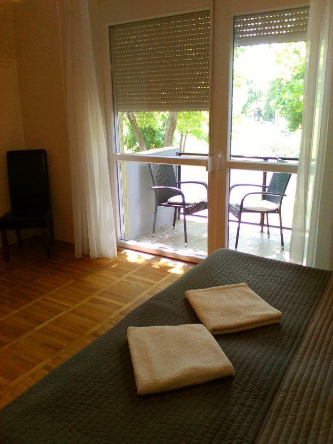 Zoeld Sziget Apartmanlakas Eger Exterior photo